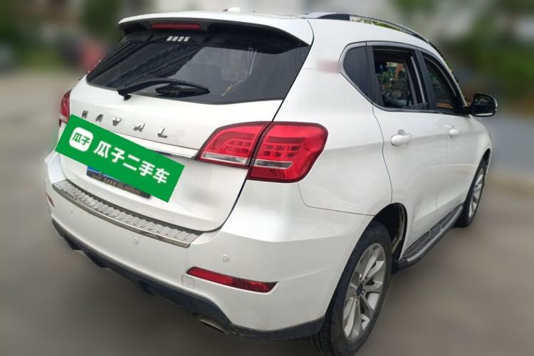 Used Haval H2 2018 Red-Label 1.5T Manual Two-Wheel Drive Elite Model Rear Right 45 Deg
