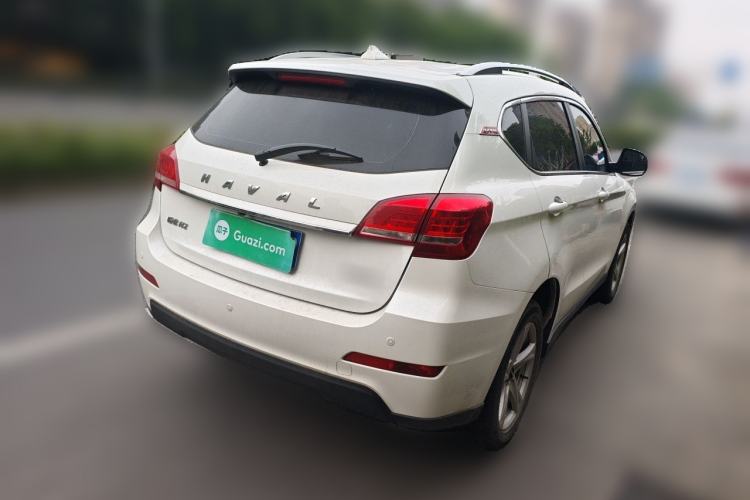 Used Haval H2 2018 Chuanxiang Edition Red Badge 1.5T Dual-Clutch Two-Wheel Drive Fashionable Model Rear Right 45 Deg