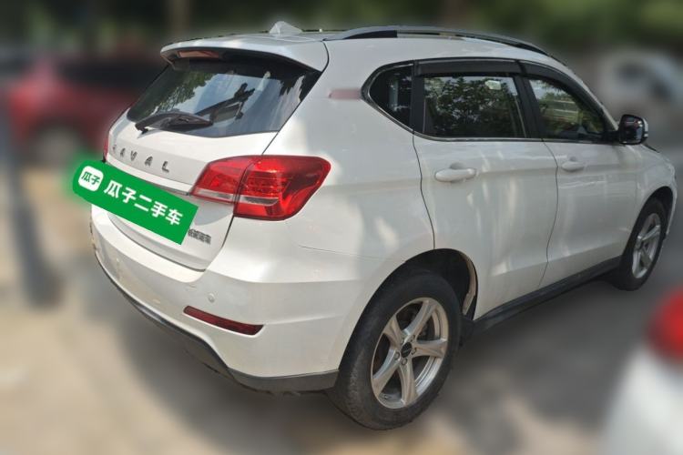 Used Haval H2 2018 Chuanxiang Edition 1.5T Dual-Clutch Two-Wheel Drive ZhiShang Model China V Standard Rear Right 45 Deg