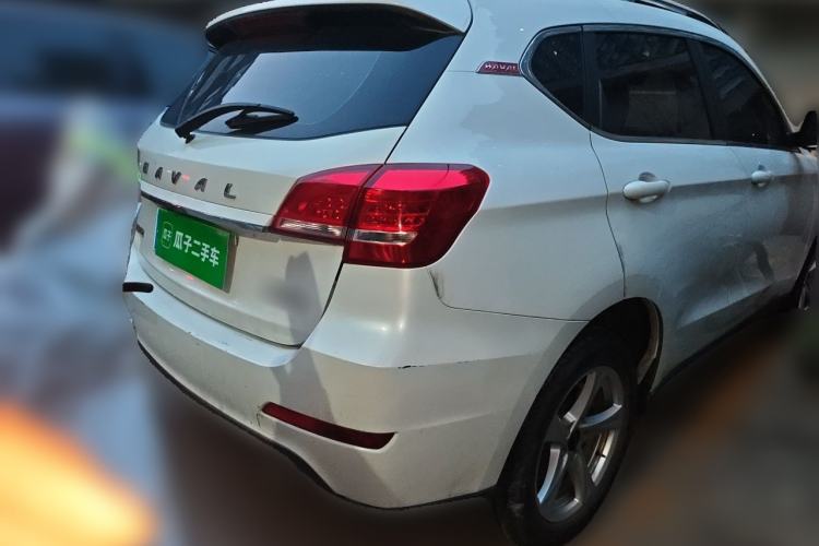 Used Haval H2 2018 Chuanxiang Edition 1.5T Dual-Clutch Two-Wheel Drive Fashion Model China V Standard Rear Right 45 Deg