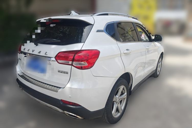 Used Haval H2 2018 Chuanxiang Edition Blue Badge 1.5T Dual-Clutch Two-Wheel Drive ZhiShang Model Rear Right 45 Deg
