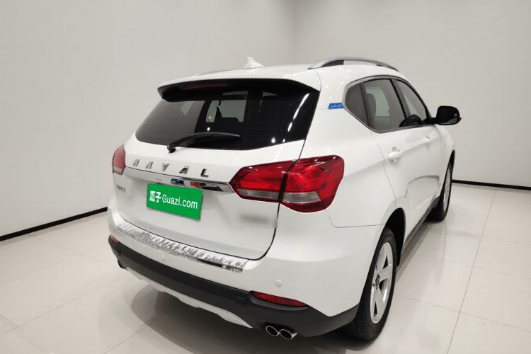 Used Haval H2 2018 Chuanxiang Edition Blue Badge 1.5T Dual-Clutch Two-Wheel Drive Fashionable Model Rear Right 45 Deg