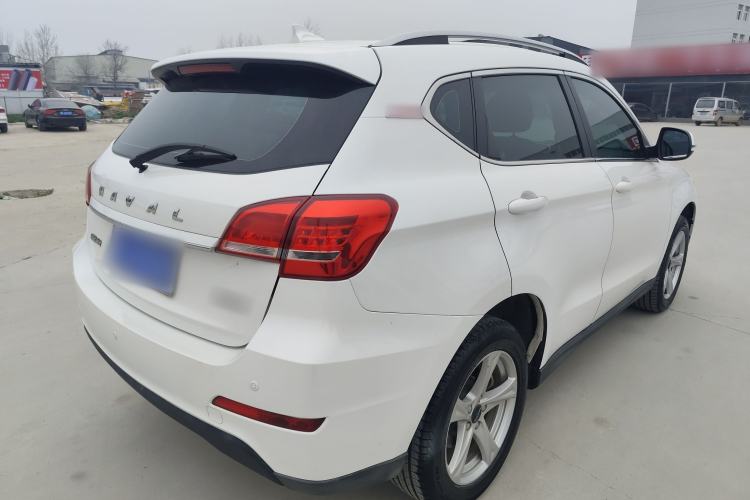 Used Haval H2 2018 Chuanxiang Edition Red Badge 1.5T Dual-Clutch Two-Wheel Drive Fashionable Model Rear Right 45 Deg