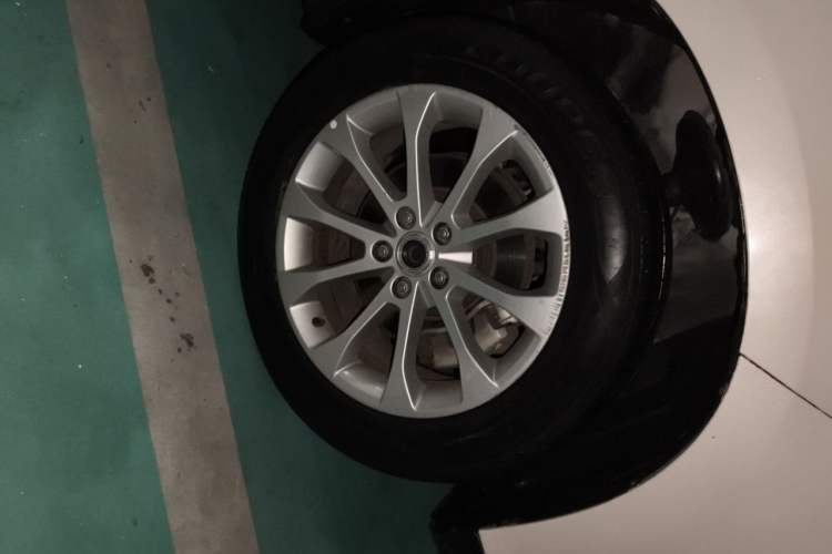 Used Haval H2 2018 Blue-Label 1.5T Dual-Clutch Two-Wheel-Drive Luxury Model Right Front Wheel Hub