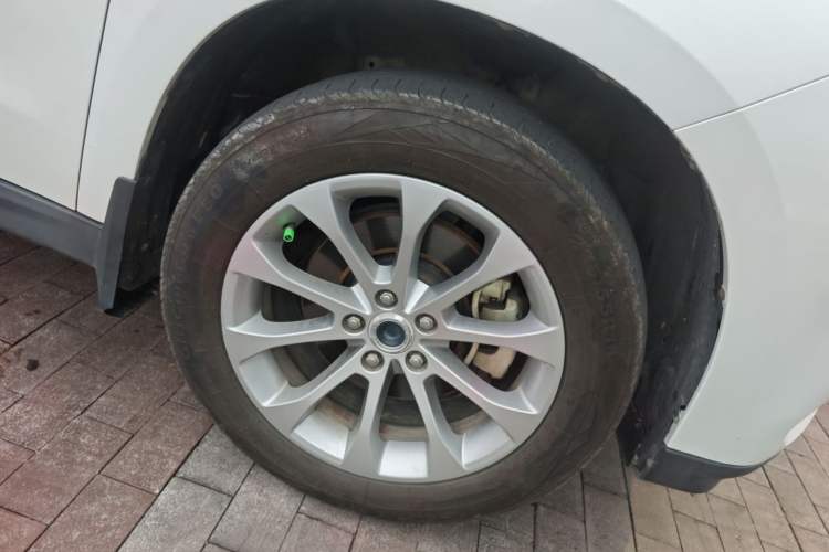 Used Haval H2 2018 Blue-Label 1.5T Dual-Clutch Two-Wheel-Drive Luxury Model Right Front Wheel Hub
