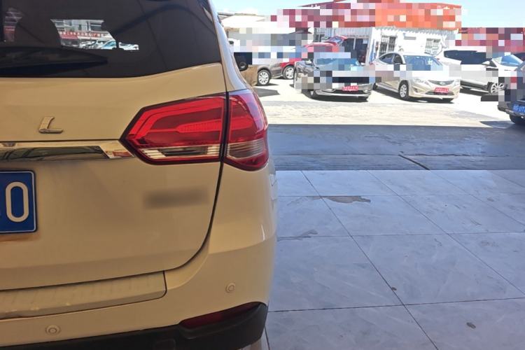 Used Haval H2 2018 Blue-Label 1.5T Dual-Clutch Two-Wheel-Drive Luxury Model Right Rear Taillight
