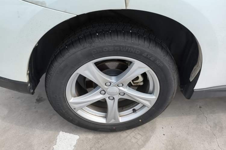 Used Haval H2 2018 1.5T Dual-Clutch Two-Wheel Drive Fashion Model China VI Standard Right Rear Wheel Hub