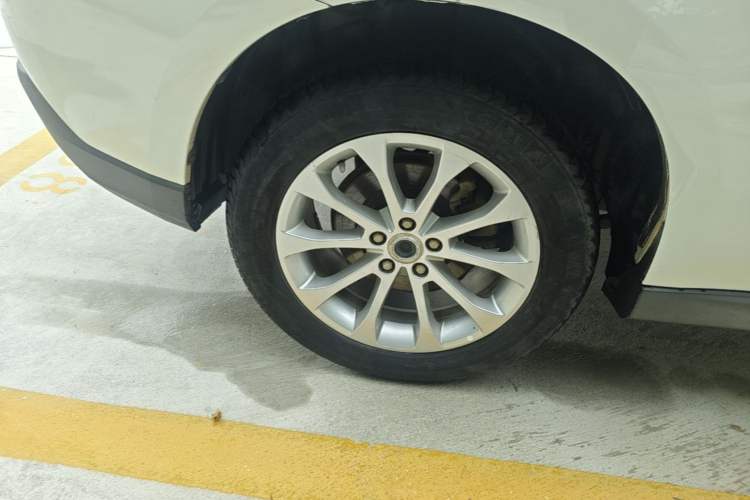 Used Haval H2 2018 Blue-Label 1.5T Dual-Clutch Two-Wheel-Drive Luxury Model Right Rear Wheel Hub