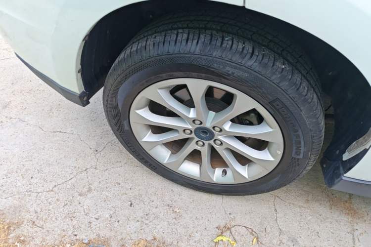 Used Haval H2 2018 Red-Label 1.5T Dual-Clutch Two-Wheel-Drive Elite Model Right Rear Wheel Hub