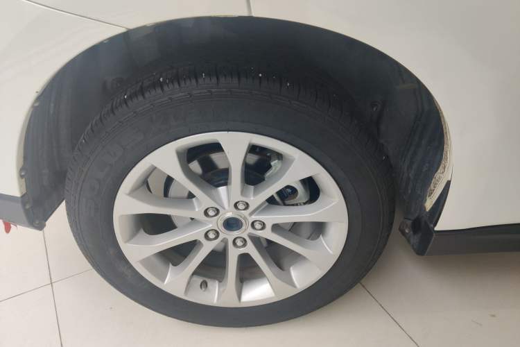 Used Haval H2 2018 Blue Label 1.5T Manual Two-Wheel Drive Elite Model Right Rear Wheel Hub