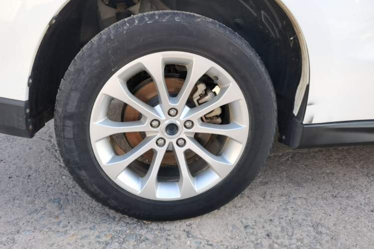 Used Haval H2 2018 Blue-Label 1.5T Dual-Clutch Two-Wheel-Drive Luxury Model Right Rear Wheel Hub