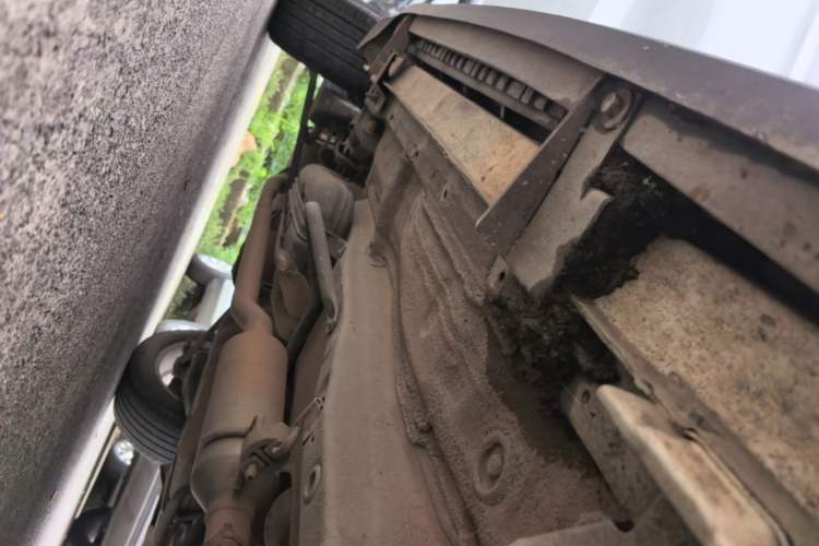 Used Haval H2 2018 Blue Label 1.5T Manual Two-Wheel Drive Luxury Model Right Side Sill