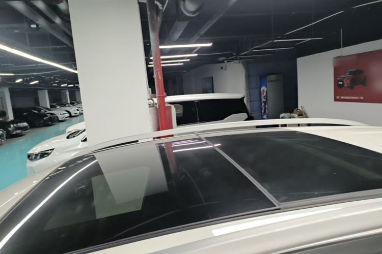 Used Haval H2 2018 Red-Label 1.5T Manual Two-Wheel Drive Luxury Model Roof