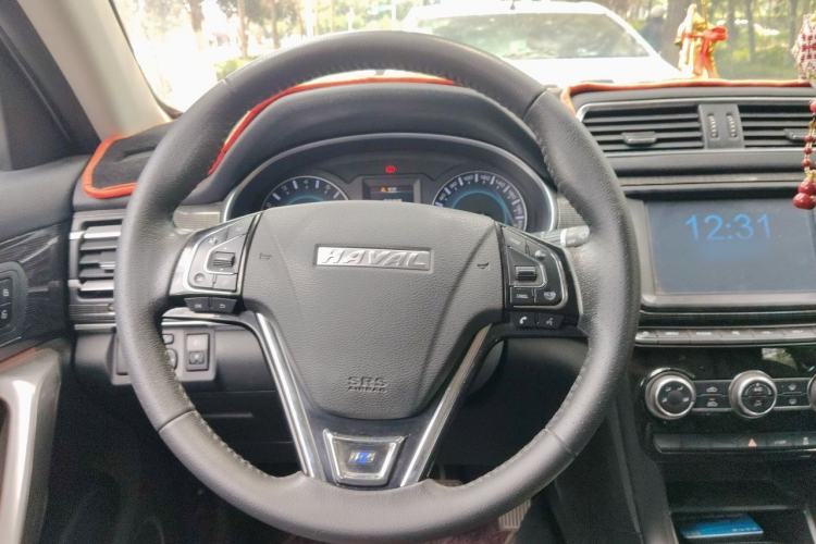 Used Haval H2 2018 Blue Label 1.5T Manual Two-Wheel Drive Elite Model Steering Wheel