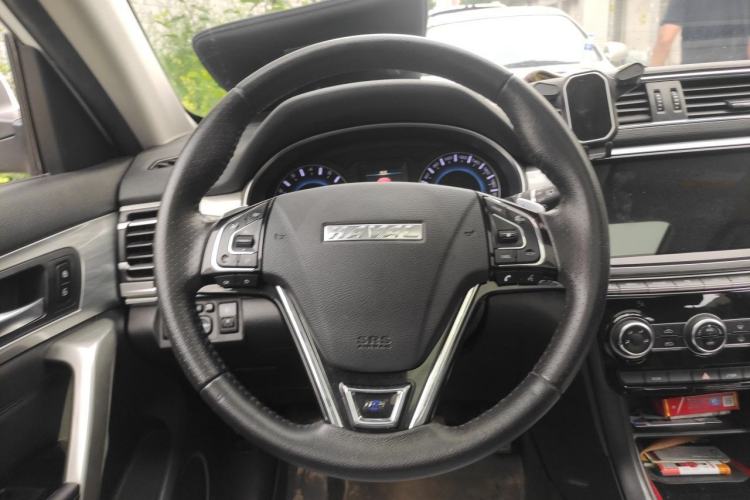 Used Haval H2 2018 Blue-Label 1.5T Dual-Clutch Two-Wheel-Drive Luxury Model Steering Wheel