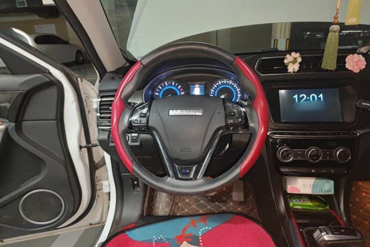 Used Haval H2 2018 Blue-Label 1.5T Dual-Clutch Two-Wheel-Drive Luxury Model Steering Wheel