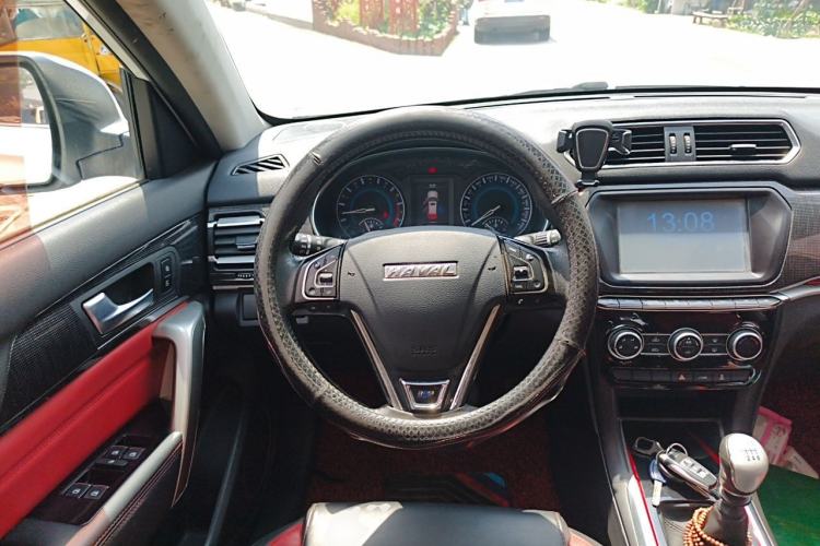 Used Haval H2 2018 Blue Label 1.5T Manual Two-Wheel Drive Luxury Model Steering Wheel