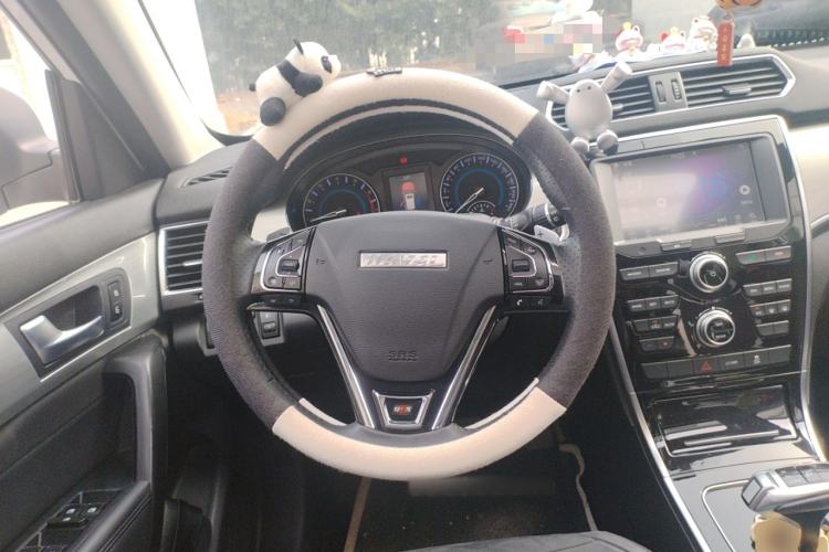 Used Haval H2 2018 Chuanxiang Edition Red Badge 1.5T Dual-Clutch Two-Wheel Drive ZhiShang Model Steering Wheel