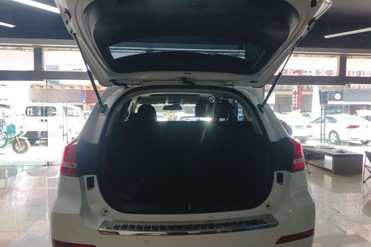 Used Haval H2 2018 Red-Label 1.5T Dual-Clutch Two-Wheel-Drive Elite Model Trunk