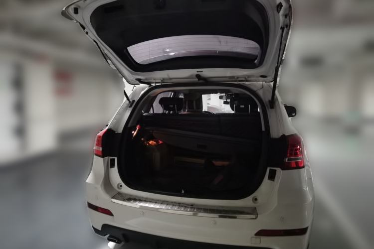 Used Haval H2 2018 Red-Label 1.5T Dual-Clutch Two-Wheel-Drive Luxury Model Trunk