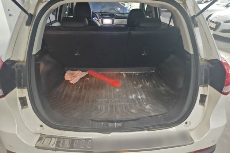 Used Haval H2 2018 Blue Label 1.5T Dual-Clutch Two-Wheel-Drive Elite Model Trunk