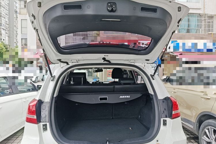 Used Haval H2 2018 Red-Label 1.5T Dual-Clutch Two-Wheel-Drive Elite Model Trunk