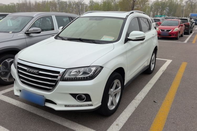 Used Haval H2 2018 1.5T Dual-Clutch Two-Wheel Drive Fashion Model China VI Standard Guazi used car, China used car export, Used car for sale, Used cars, Cheapest cars for sale