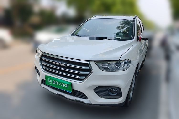 Used Haval H2 2018 1.5T Dual-Clutch Two-Wheel Drive Fashion Model China VI Standard Guazi used car, China used car export, Used car for sale, Used cars, Cheapest cars for sale