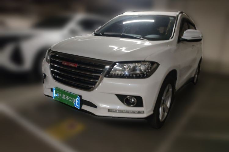 Used Haval H2 2018 Chuanxiang Edition Red Badge 1.5T Dual-Clutch Two-Wheel Drive Fashionable Model Guazi used car, China used car export, Used car for sale, Used  cars, Cheapest cars for sale