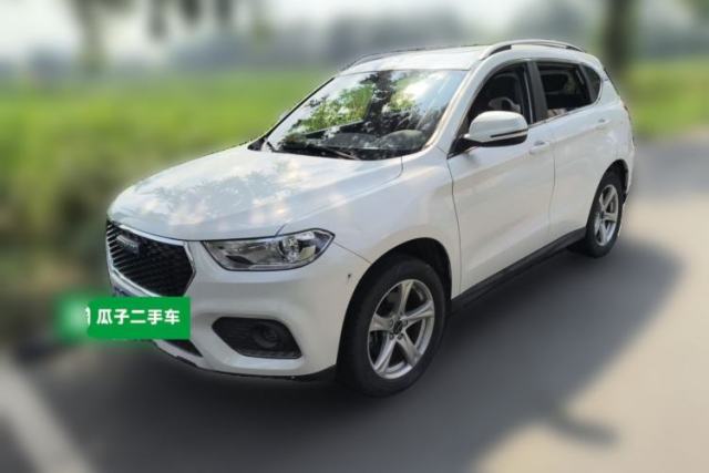Used Haval H2 2018 Chuanxiang Edition Blue Badge 1.5T Dual-Clutch Two-Wheel Drive Fashionable Model
