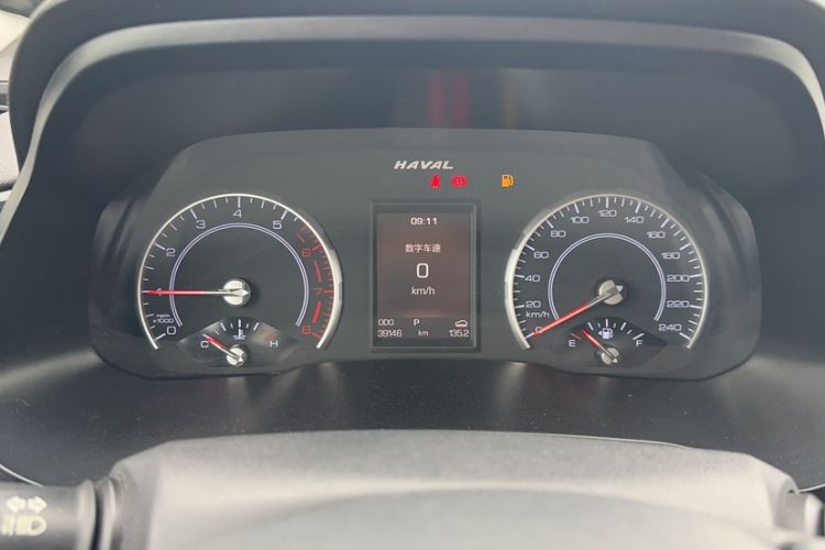 Used Haval H2s 2017 Blue Label 1.5T Dual-Clutch Luxury Model Odometer Close Up