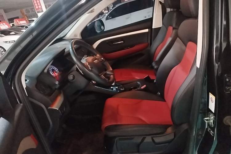 Used Haval H2s 2017 Red-Label 1.5T Dual-Clutch Elite Model Left Front Seat