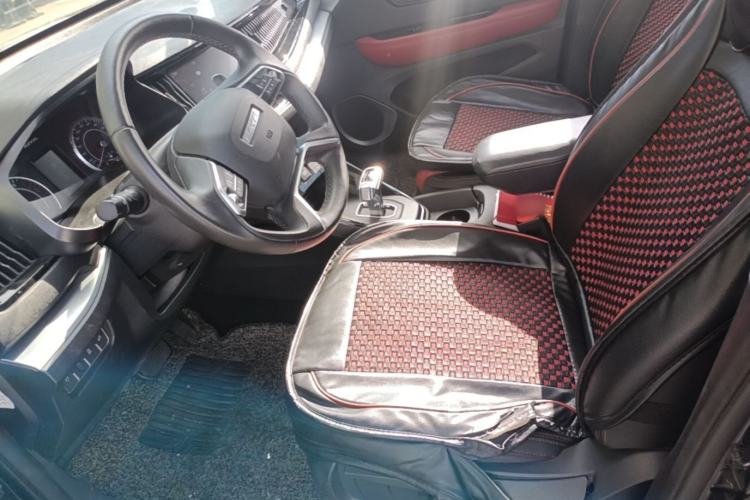 Used Haval H2s 2017 Red-Label 1.5T Dual-Clutch Comfort Model Left Front Seat