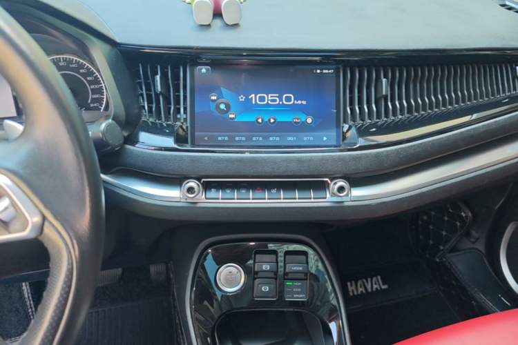 Used Haval H2s 2017 Blue Label 1.5T Dual-Clutch Elite Model Audio And AC Panel