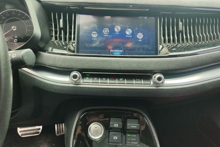 Used Haval H2s 2017 Blue Label 1.5T Dual-Clutch Luxury Model Audio And AC Panel