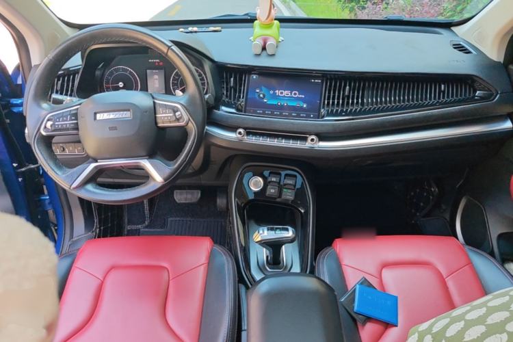 Used Haval H2s 2017 Blue Label 1.5T Dual-Clutch Elite Model Center Console