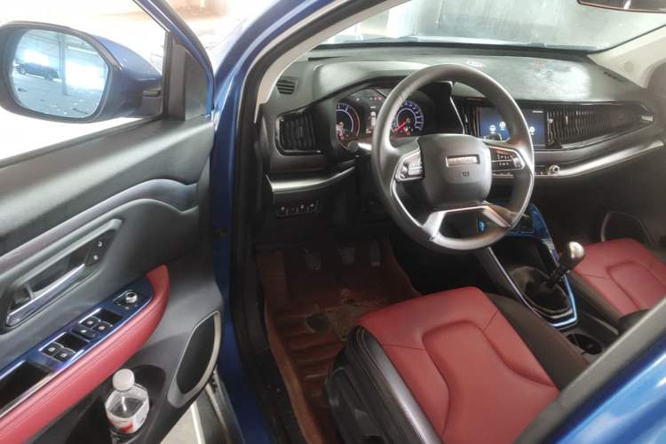 Used Haval H2s 2017 Blue Label 1.5T Manual Comfort Edition Driver Seat