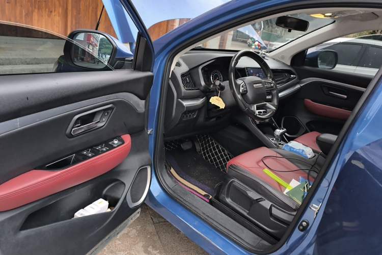 Used Haval H2s 2017 Red-Label 1.5T Dual-Clutch Elite Model Driver Seat