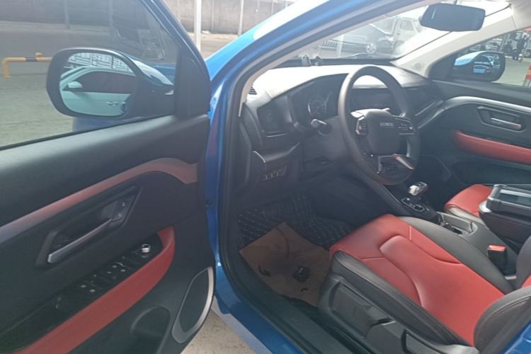 Used Haval H2s 2017 Blue Label 1.5T Dual-Clutch Elite Model Driver Seat