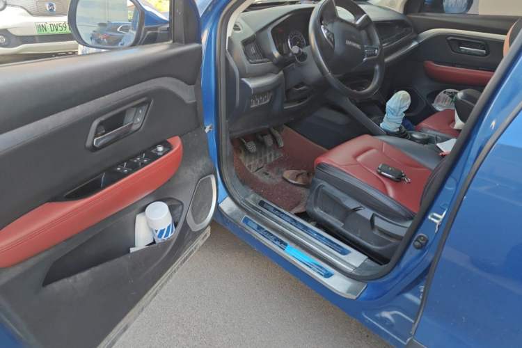 Used Haval H2s 2017 Red Label 1.5T Manual Comfort Model Driver Seat