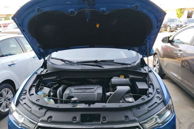 Used Haval H2s 2017 Blue Label 1.5T Dual-Clutch Luxury Model Engine Bay