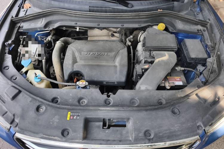 Used Haval H2s 2017 Red-Label 1.5T Dual-Clutch Elite Model Engine Bay