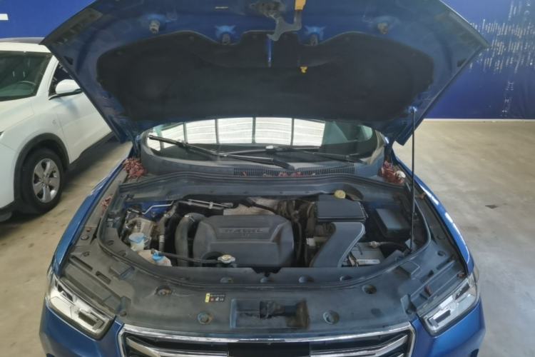 Used Haval H2s 2017 Red-Label 1.5T Dual-Clutch Comfort Model Engine Bay
