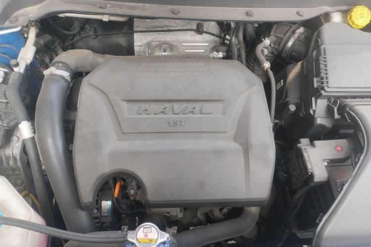 Used Haval H2s 2017 Red-Label 1.5T Dual-Clutch Elite Model Engine Bay