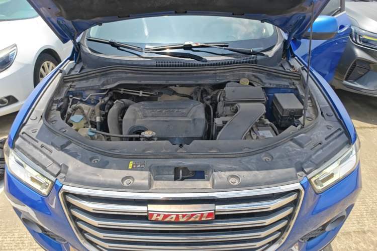 Used Haval H2s 2017 Red-Label 1.5T Dual-Clutch Elite Model Engine Bay