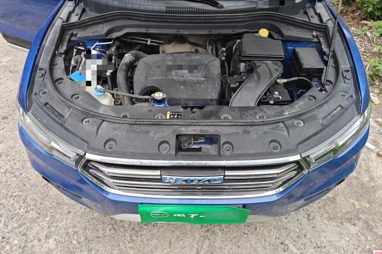 Used Haval H2s 2017 Blue Label 1.5T Manual Elite Model Engine Bay