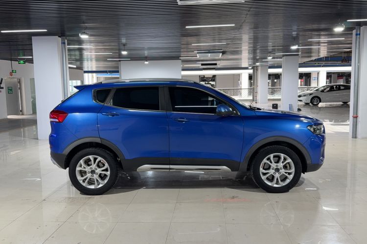 Used Haval H2s 2017 Red-Label 1.5T Dual-Clutch Elite Model Exterior 2