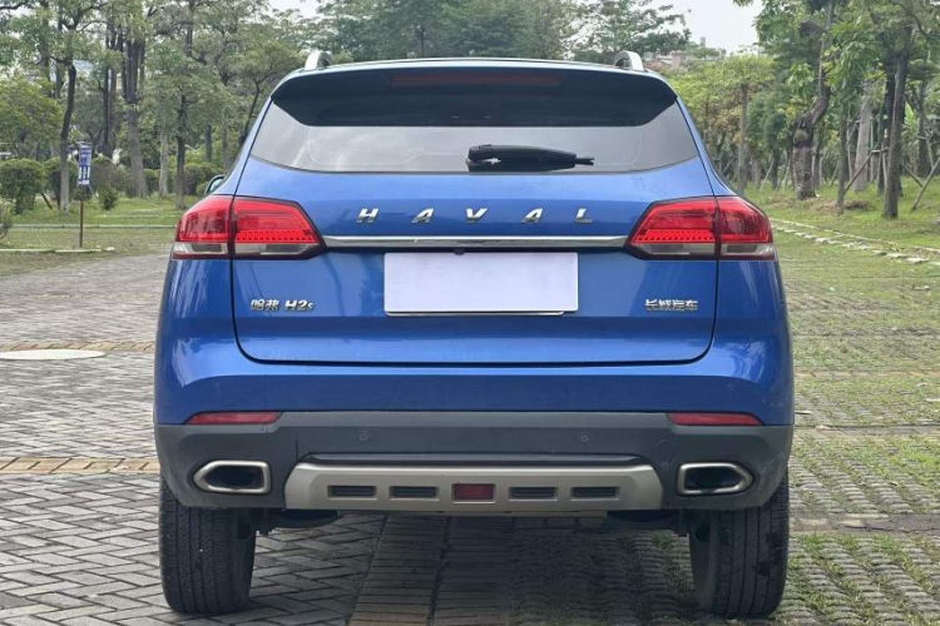 Used Haval H2s 2017 Blue Label 1.5T Dual-Clutch Luxury Model Exterior 2