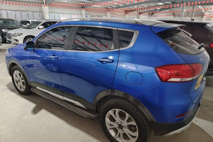 Used Haval H2s 2017 Red-Label 1.5T Dual-Clutch Elite Model Exterior 3