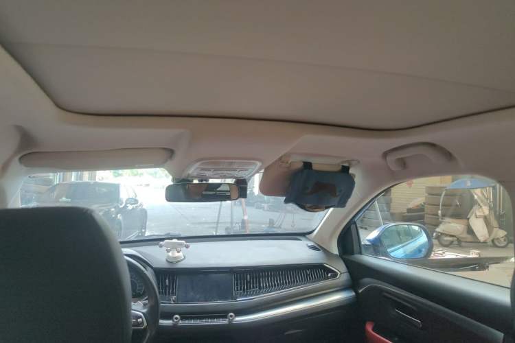 Used Haval H2s 2017 Blue Label 1.5T Dual-Clutch Luxury Model Headliner